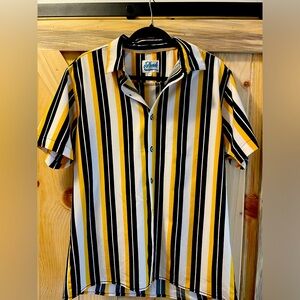 Large yellow black and white striped button up